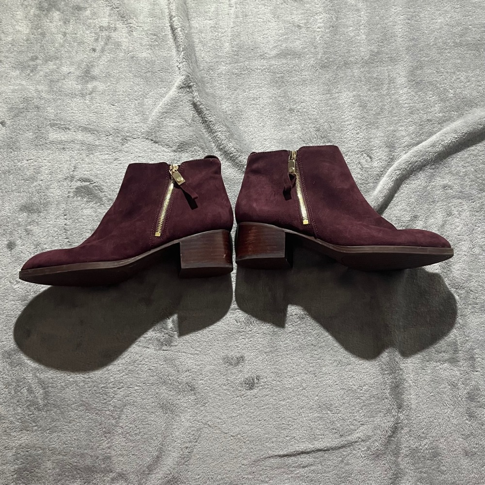 Tommy Hilfiger Ankle Boots Womens 9.5 Burgundy Suede Block Heel Zipper